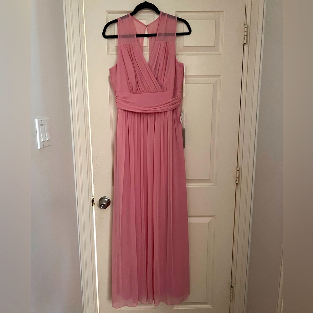 Alfred Sung full length v-neck cap sleeve dress in blossom pink. Size 14
